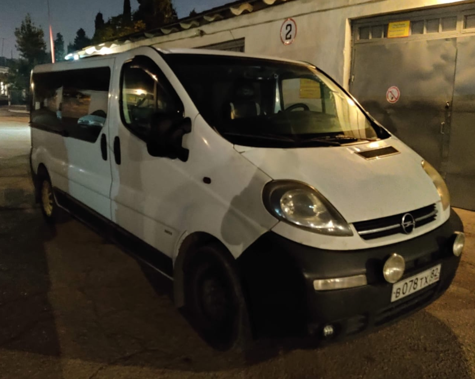 Автомобиль 2008 Renault Trafic, поездка Керчь — Симферополь