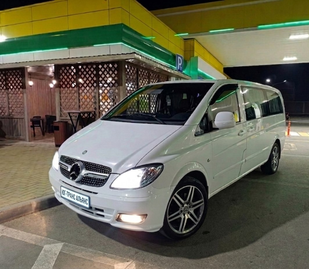 Автомобиль 2011 Mercedes-Benz Viano, поездка Феодосия — Симферополь
